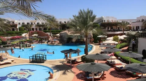 Vacationers Stock Footage 890495