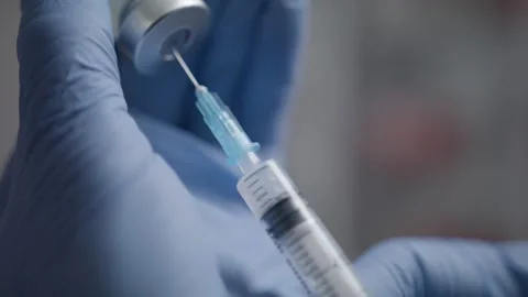 Vaccination syringe macro 3 Vídeos de archivo 148007617