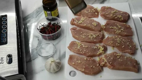 Vacuuming of meat products Vídeo Stock 228614536