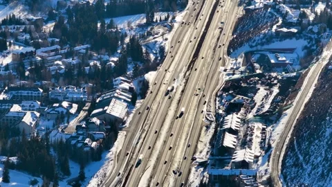 Vail Mountain Town 03 | Vail Colorado | Ski &amp; Snowboard | Winter | I-70 | Drone Vídeo Stock 303244076