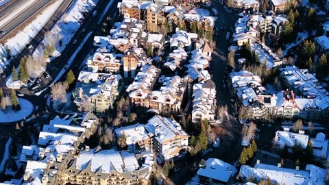 Vail Mountain Town 09 | Vail Colorado | Ski &amp; Snowboard | Winter | I-70 | Drone Video stock 303244032