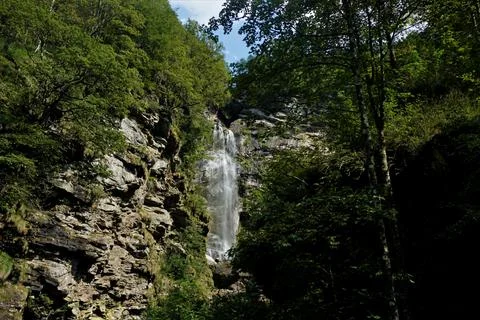 Val Moett waterfall cascading down a massive rock in the Verzasca valley Stock Photos
