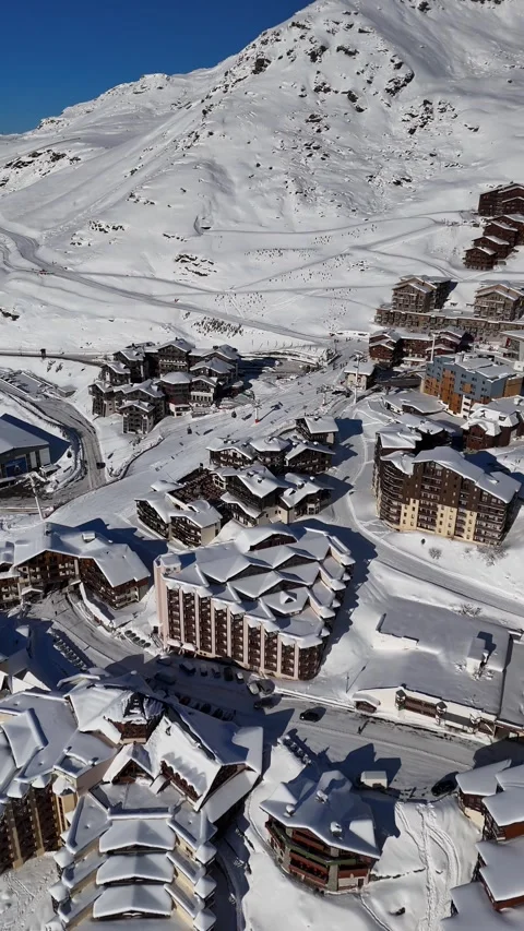 Val Thorens Alpine Resort Chalets Winter Vertical France Aerial Mountain Видео 337976302
