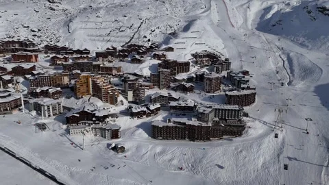 Val Thorens Ski Resort Top Down Aerial Drone Video Winter Snow 4K 動画素材 335921065