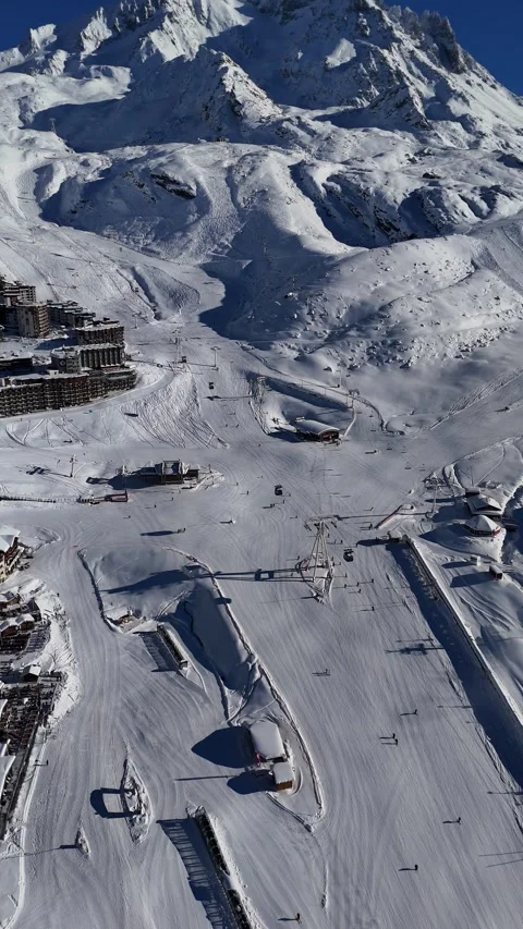 Val Thorens Ski Slopes Mountain Landscape Vertical France Aerial Winter 動画素材 337976300