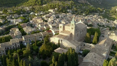 Valdemossa 動画素材 119498564