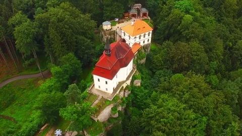 The Valdstejn castle. Video stock 72017515