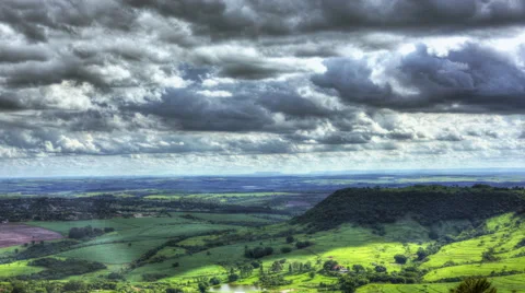 Valley Clouds - Time lapse Stock-Footage 47817810