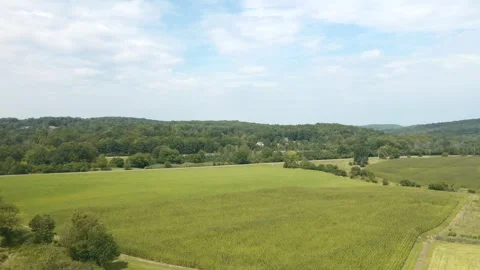 Valley drone Video stock 251588224