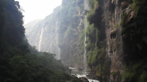 Valley four waterfalls Stock-Footage 32168882