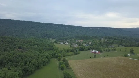 Valley of the Mountain Video stock 95564963