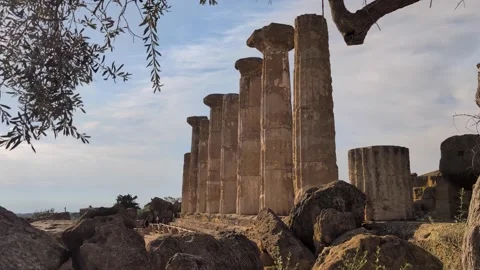 Valley of the Temples Columns, Agrigento 스톡 동영상 326302736