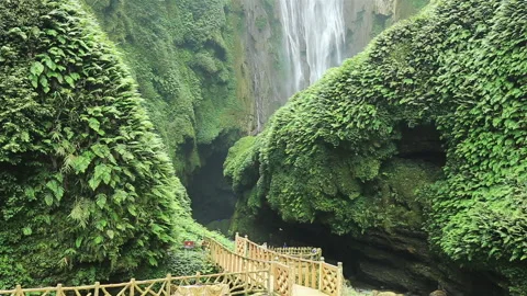 Valley waterfall 库存影片 145859839