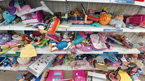 Value Village second-hand store in  Canada Stock Photos