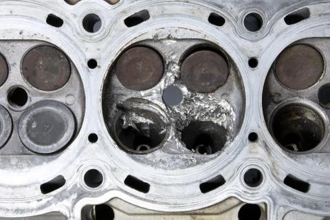 Valves on the broken engine valve box closeup Stock-Fotos