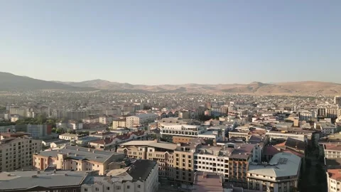 Van, Turkey - 27th august, 2025: Dense Van city urban skyline with apartmen.. Vídeos de archivo 334222570