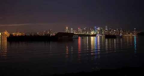 Vancouver, BC, Canada - harbor and illuminated city - Timelapse zoom in Stock Footage 75285039
