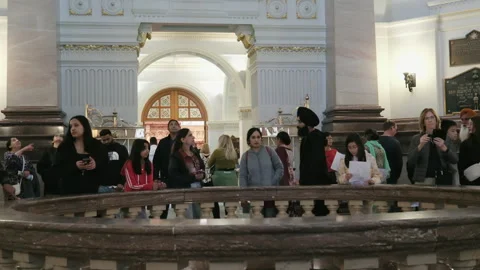 Vancouver, Canada, 12.10.2024 tourists queue to visit Parliament House, Victoria Stock Footage 295032868