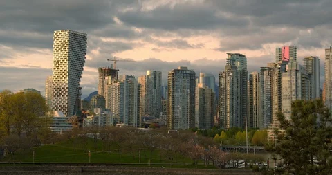 Vancouver Skyline at Dusk Video stock 129859548