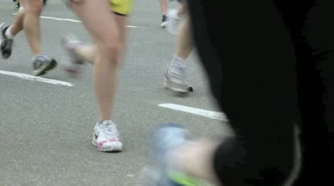 Vancouver sun fun run participants Видео 10921553