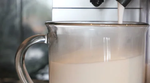 Vanilla Coffee Latte 動画素材 51743637