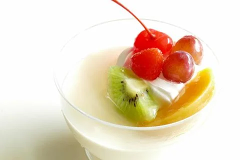 Vanilla pudding mousse topping with fruit Stock Photos