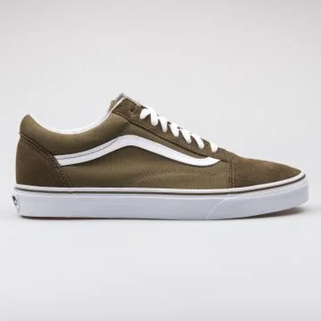 Vans Old Skool green sneaker Stock Photos
