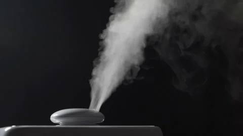 Vapor from humidifier Video stock 96150428