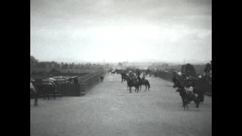 Vaquero Running Cattle Through the Gauntlet Stock Footage 89709254