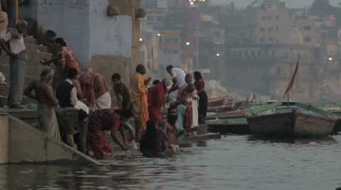 Varanasi-bathing in river ganges Stock Footage 37655505