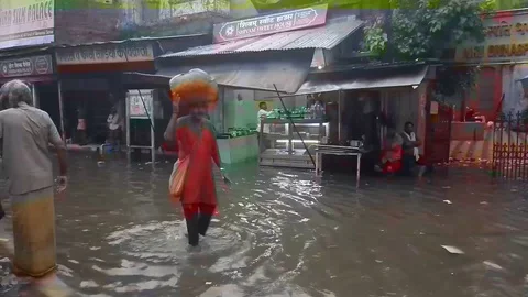Varanasi Flood  Stock Footage 116803935