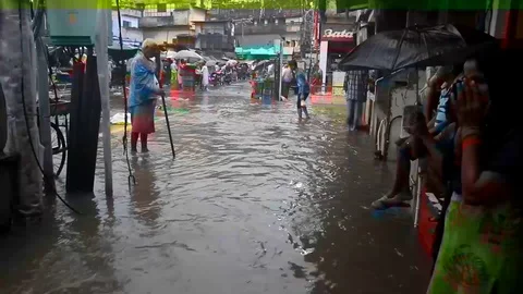 Varanasi Flood  Stock Footage 116804121