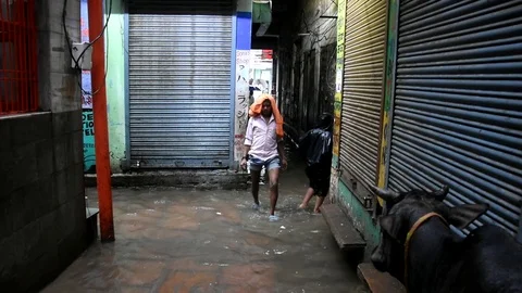 Varanasi Flood  Stock Footage 116807970