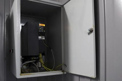 Variable speed drive inverter converter, unit for voltage stabilization in the Fotos de archivo