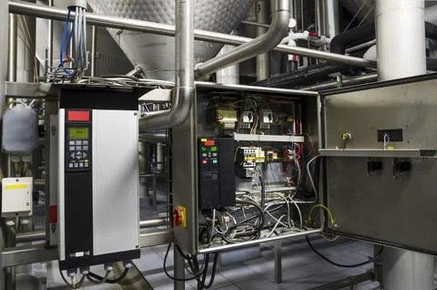 Variable speed drive inverter converter, unit for voltage stabilization in the Stock-Fotos
