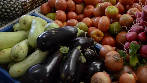 Variety of vegetables Video stock 76911128