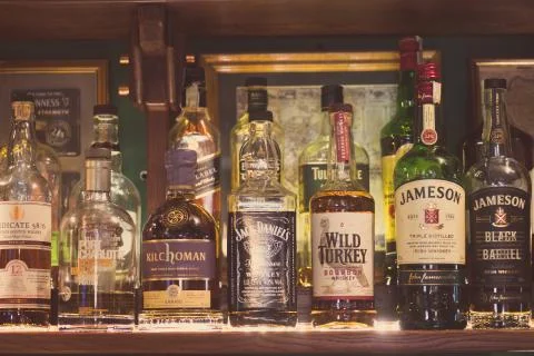 Various bottles of alcohol Stock-Fotos