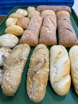 Various breads that can be baked at home Photos