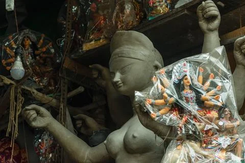 Various clay idols of devi Durga Foto stock