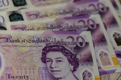 Various denominations of British pound notes 2 Stock Photos