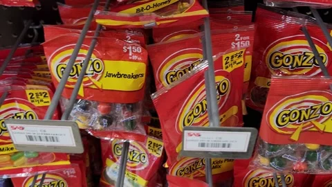 Various Gonzo Candy Available for Purchase Gas Station Vídeos de archivo 211385186