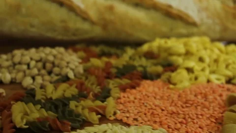 Various Grains on a Wooden Table Vídeo Stock 81158575
