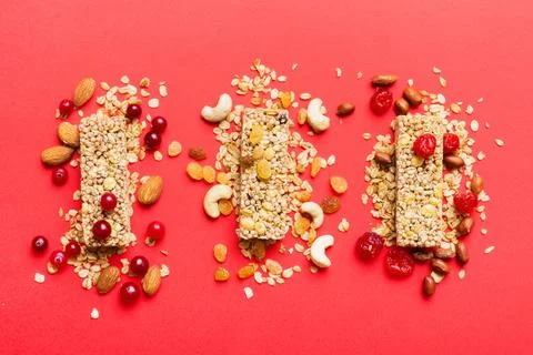 Various granola bars on table background. Cereal granola bars. Superfood brea Fotos Stock