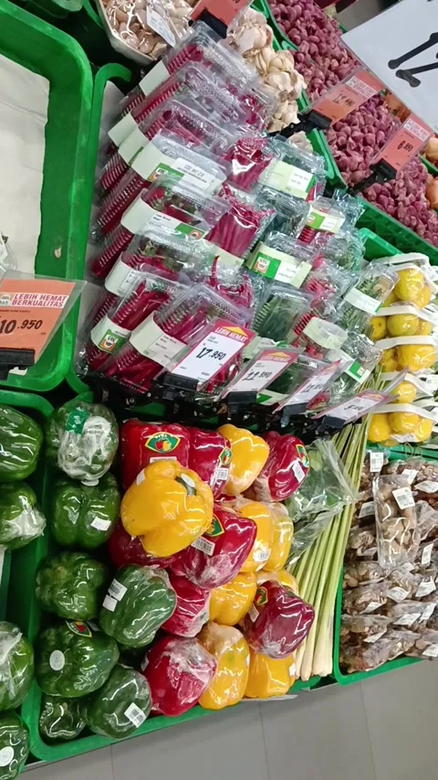 Various kinds of vegetables are being sold in supermarkets Stock Footage 233244664