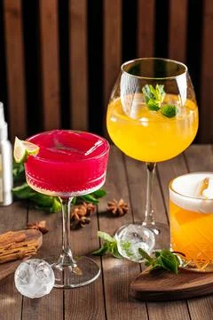 Various refreshing alcoholic cocktail drinks Stock Photos