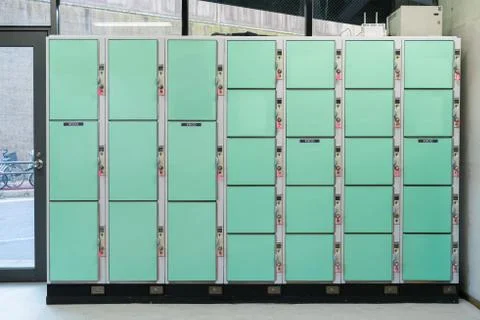 Various size of automatic locker rental Foto stock