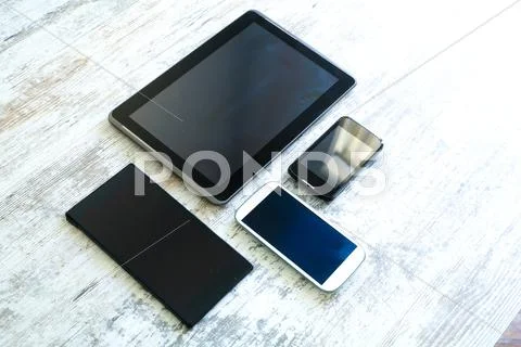 Various Smartphones And Tablet Pcs
