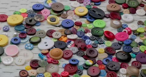 Various types of sewing buttons Stock-Footage 136314685
