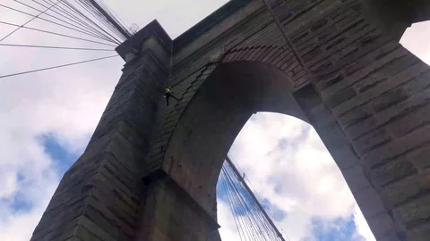 Various Views from the Brooklyn Bridge Stock Footage 97754501