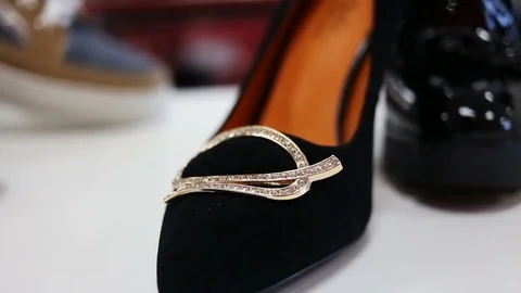 Various women's shoe in a store Stockbeeldmateriaal 72214998